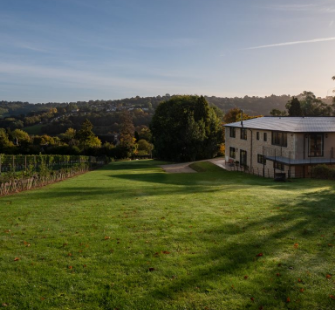 Woodchester Valley House, sleeps 12